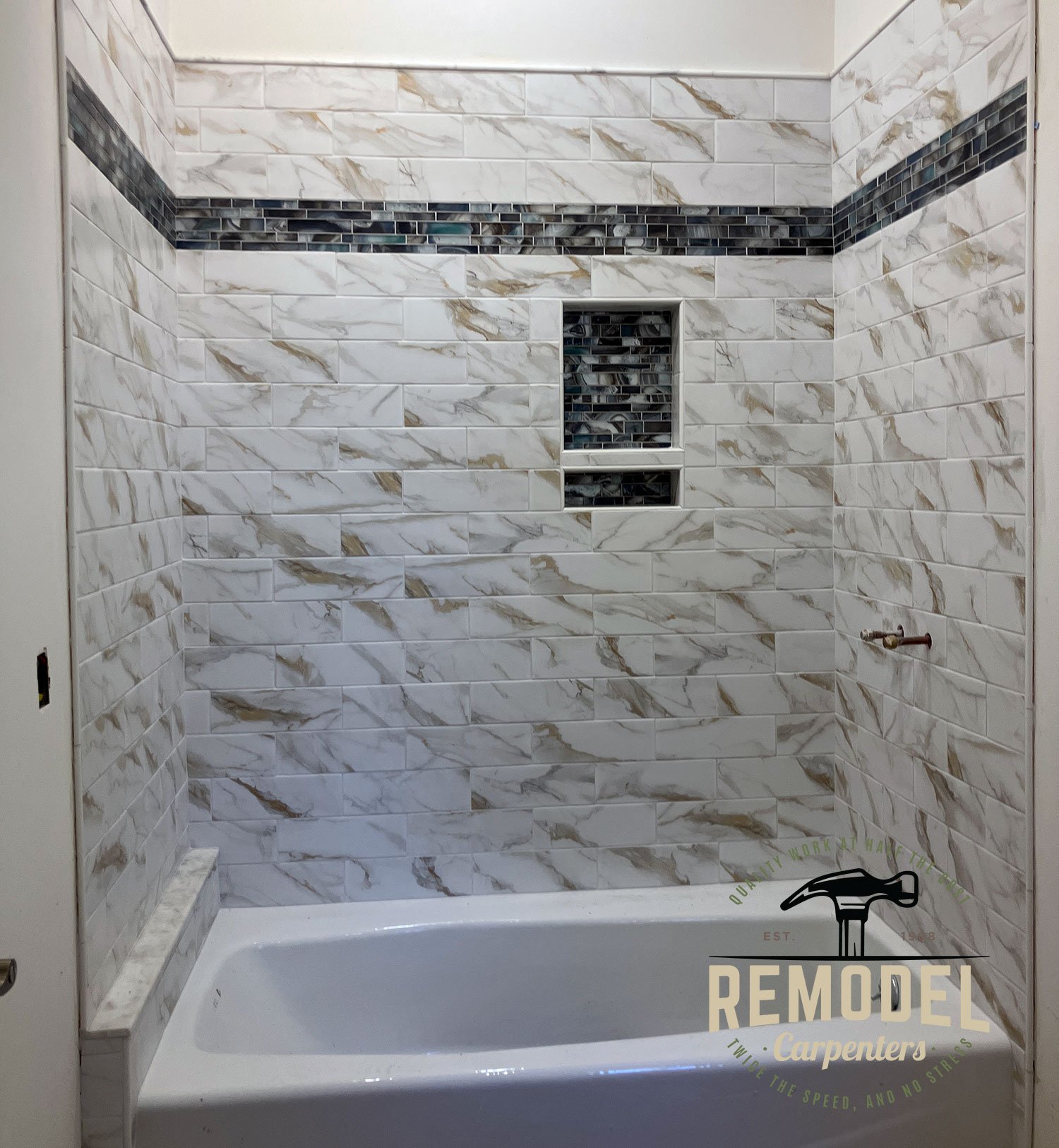 Marble-look shower surround in Alameda